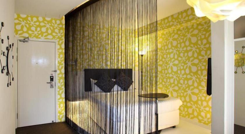 Hotel Zamburger Bliss Johor Bahru Eksteriør billede