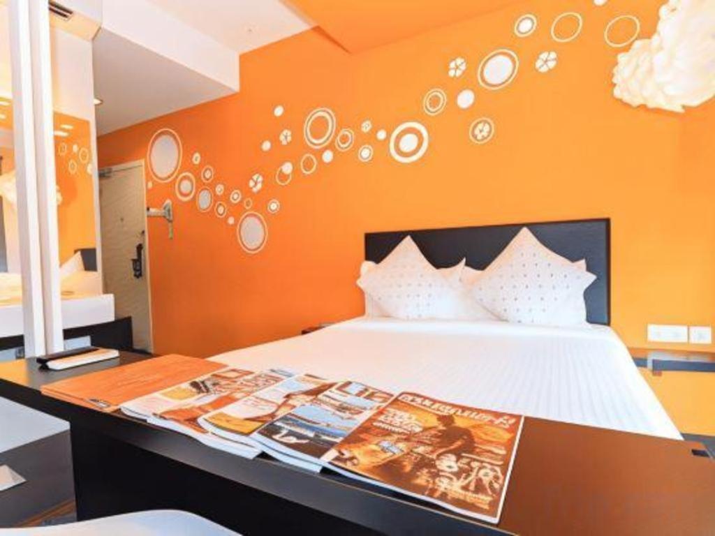 Hotel Zamburger Bliss Johor Bahru Eksteriør billede